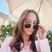  , 