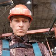  ,   Denis, 38 ,   c 