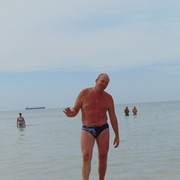  ,   Leonid, 54 ,   