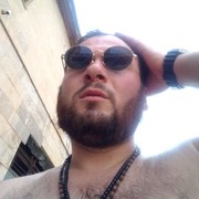  ,  Lasha, 34
