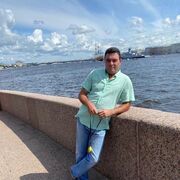  ,  Alex, 43