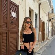  An Muileann gCearr,  , 28