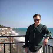  ,  Denis, 35