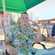  ,   Alex, 35 ,   ,   
