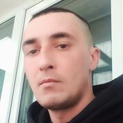  ,  Rinat, 34