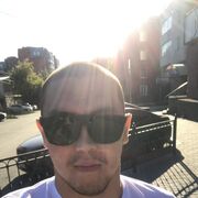  ,  Ruslan, 35