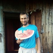  ,   Valentin, 43 ,   