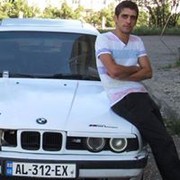  ,  Alex, 37