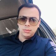 ,  Shoxrux, 33