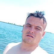  ,  Jahongir, 36