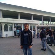  ,   Xasan, 39 ,   