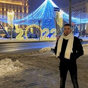  ,   Ali barber, 30 ,     