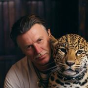  -,   Mihail, 60 ,   ,   , c 