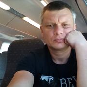  ,  Denis, 53