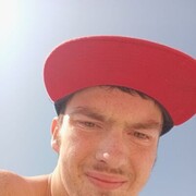  ,   Maxim, 23 ,   ,   , c 