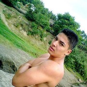  ,   Ali, 33 ,   