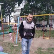  ,   Artur, 33 ,   ,   , c 