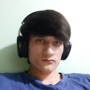  ,  Umedjon, 22