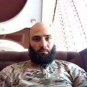 ,  Zheka, 32