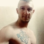  ,   Artur, 39 ,   ,   