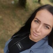  ,   Steha, 32 ,  