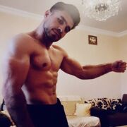  ,   Eli, 24 ,   ,   