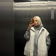  ,  , 28