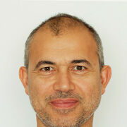  ,  Lubo, 53