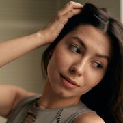  ,  Alisa, 28