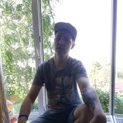  ,   Denis, 27 ,   