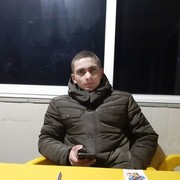  ,  Vadim, 26