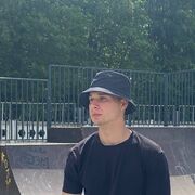  ,   Artur, 22 ,   ,   , c , 