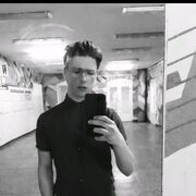  ,   Maksim, 20 ,   ,   , c , 