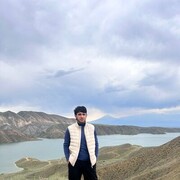  ,  Arman, 22
