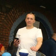   ,   Valentin, 51 ,   ,   
