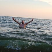  ,  ARTEM, 33