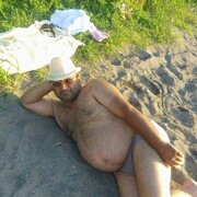  ,   Simon, 48 ,   ,   