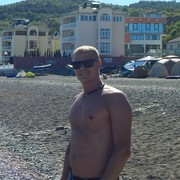  --,   , 42 ,  