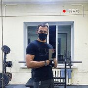  ,   Den, 37 ,  