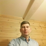  ,  Leonard, 47