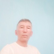  ,  Alex, 46