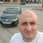  ,   Leon, 44 ,   ,   , c 