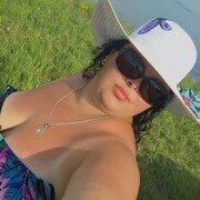  ,  Irina, 35