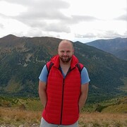  ,   Valery, 44 ,   ,   