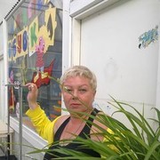  -,   Anna, 82 ,   