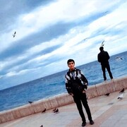  ,  Umedjon, 22