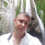  ,   Sergei, 35 ,   