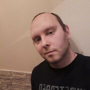  ,   Vitaly, 33 ,   c 