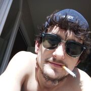  ,   Constantin, 27 ,   ,   