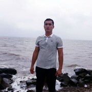  ,  Jasur, 35